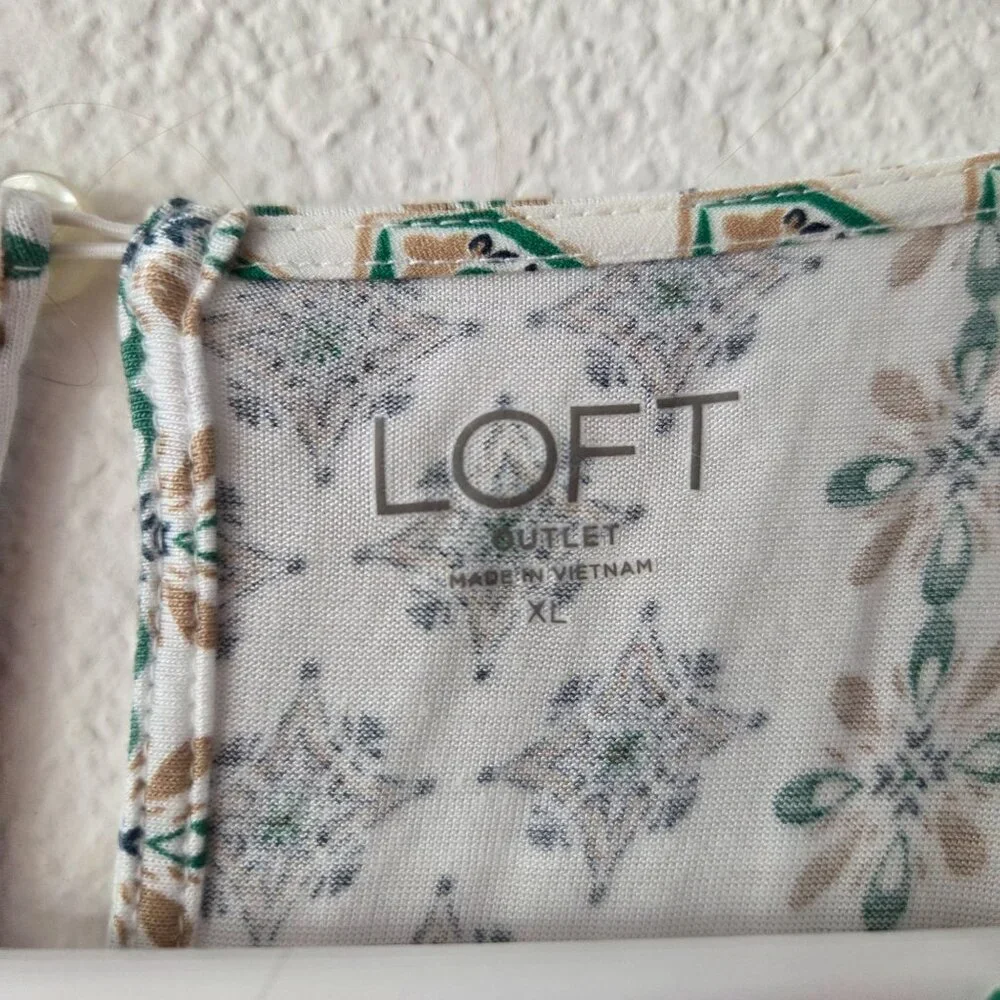 LOFT US Womens XL Green White Printed Blouse Long Sleeve Round Neck Keyhold Back - Picture 6 of 10